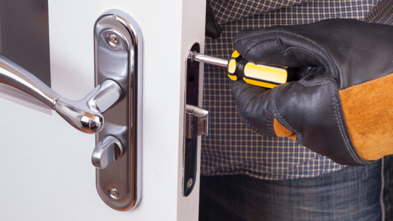 Strengthening Security and Tranquility: Comprehensive Lock Services in Valencia, CA